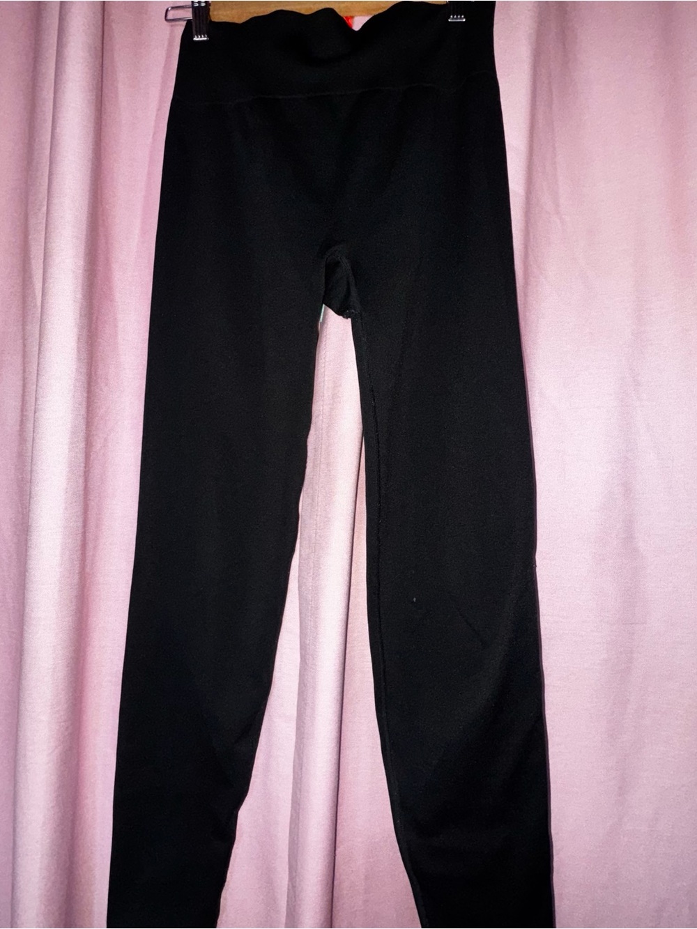 PINK Victoria's Secret Black woman Stretch Leggings